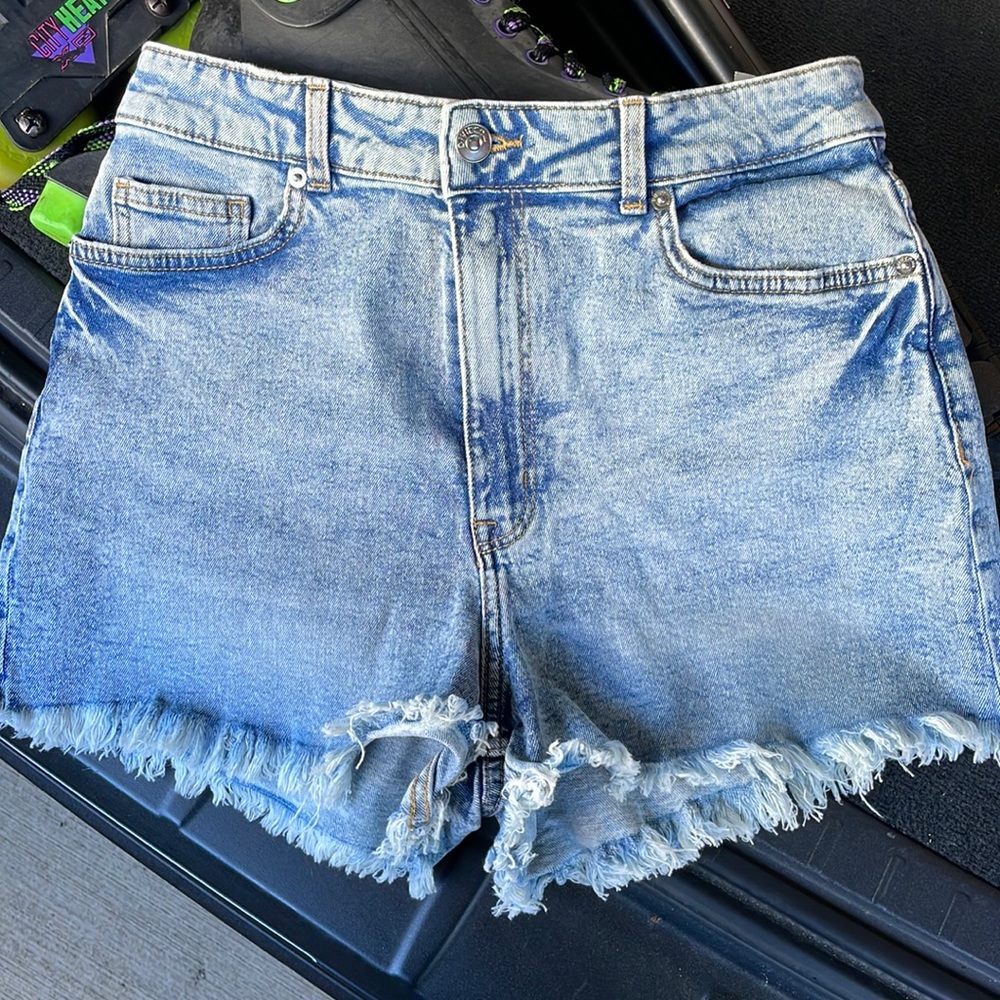 NWT High Waist Shorts - Size 8